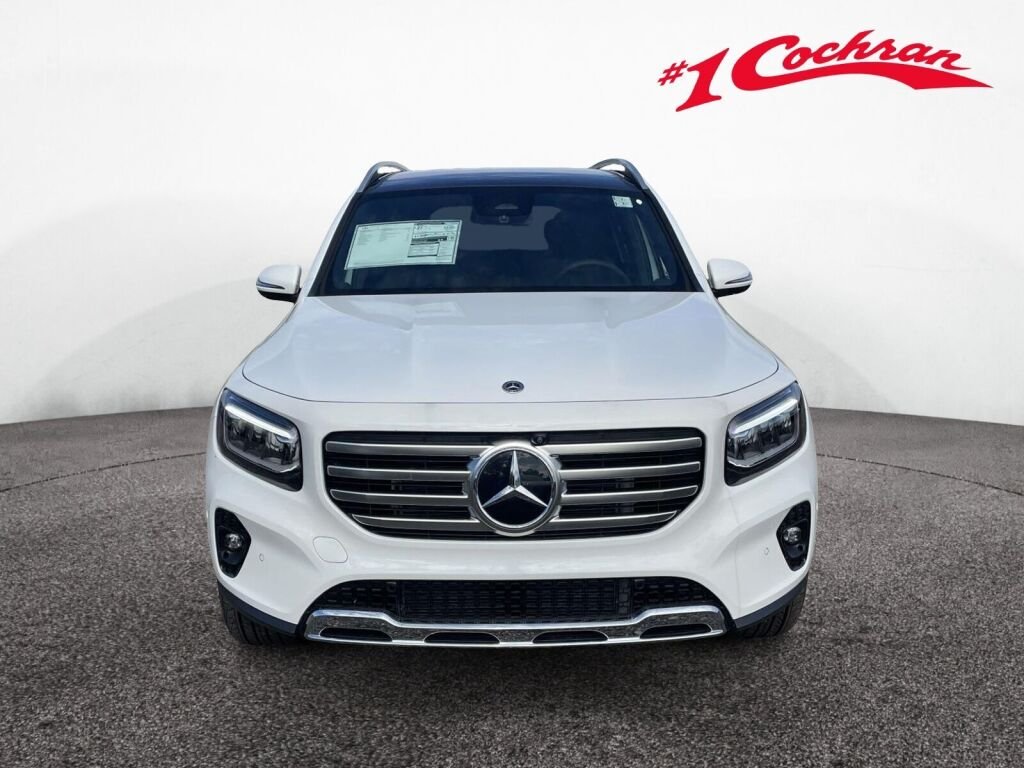 New 2026 Polar White Mercedes-Benz GLB 250 image 12