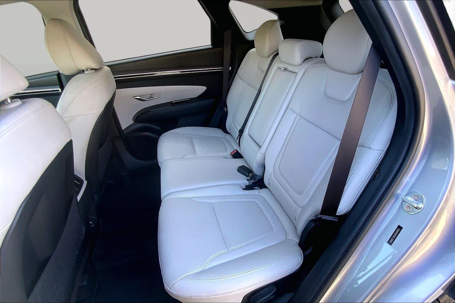 Used 2022 Shimmering Silver Hyundai SEL image 20