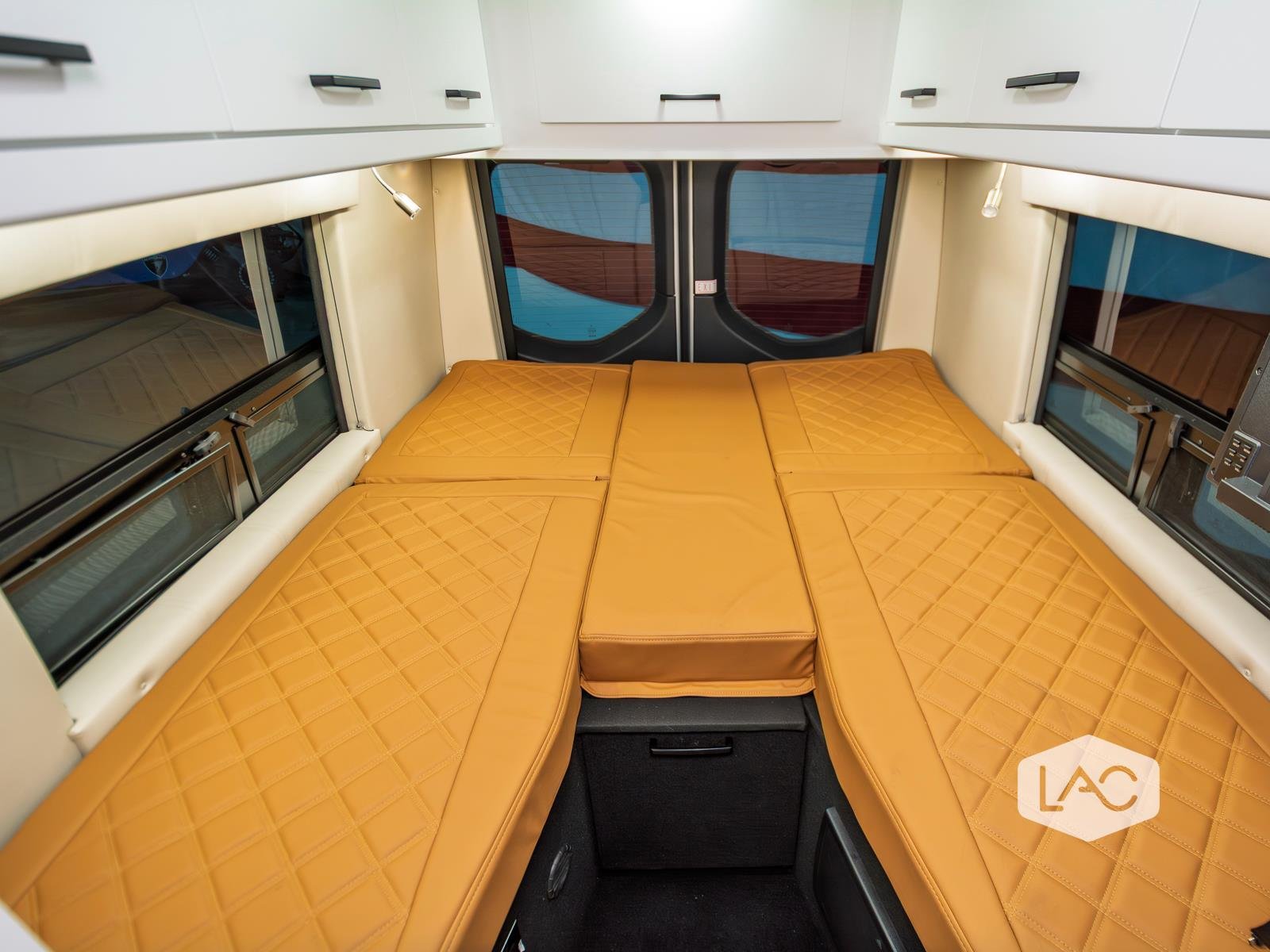 Used 2025 Iridium Silver Coachmen M-24 | Dual-Twin Beds|Generator|Electrical Pkg image 15