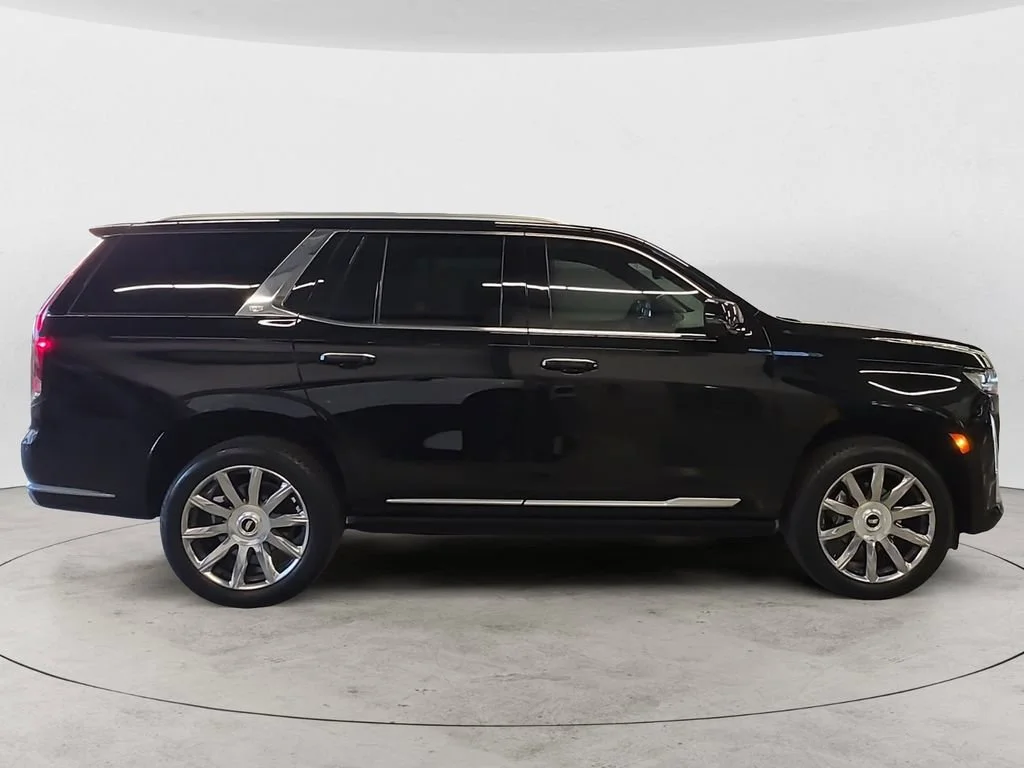 Used 2023 Black Raven Cadillac Premium Luxury Platinum image 4