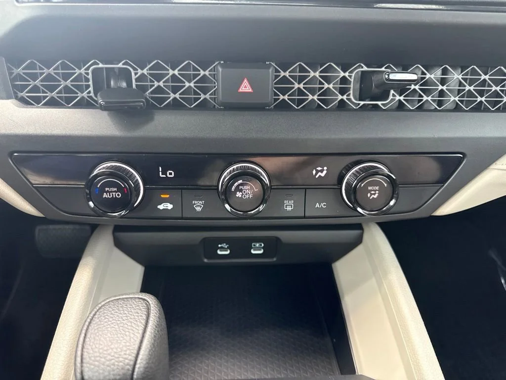 Used 2025 Gray Honda LX image 18