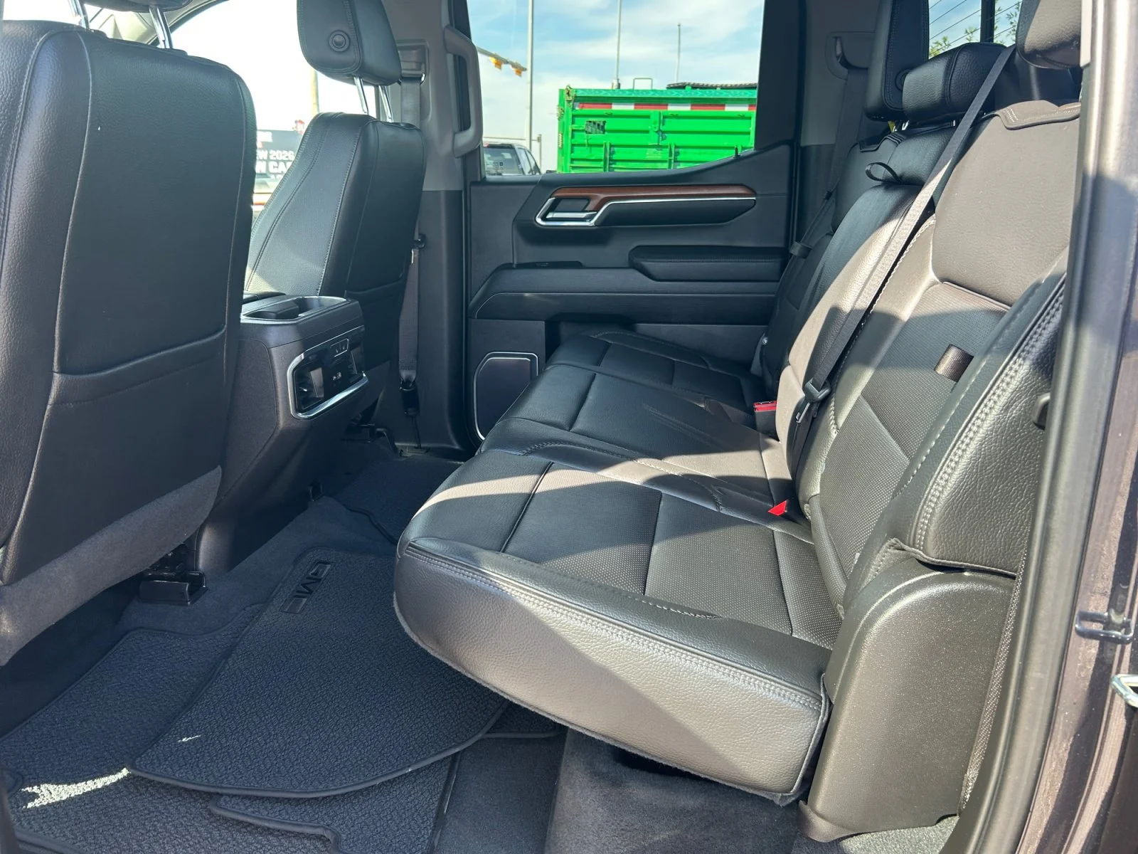 Used 2023 TITANTIUM RUSH GMC Denali Crew Cab image 18