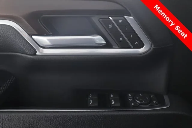 Used 2026 White GMC Denali image 19