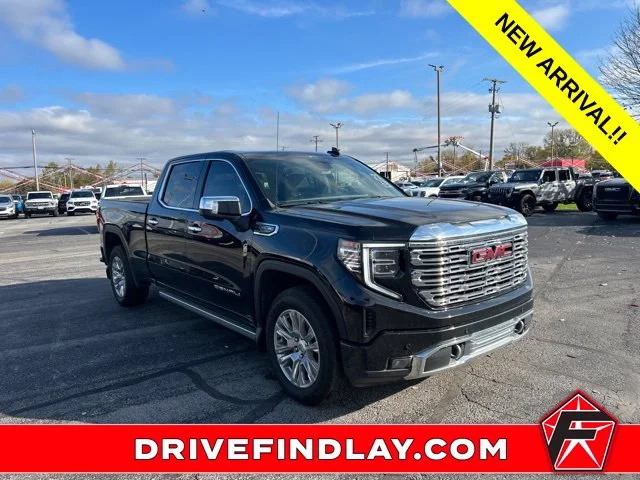 Used 2024 Black GMC Denali image 4