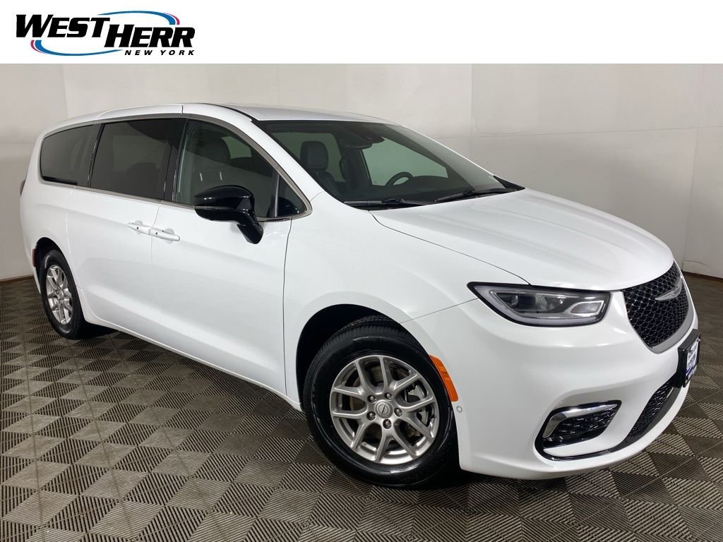 2026 Chrysler Pacifica