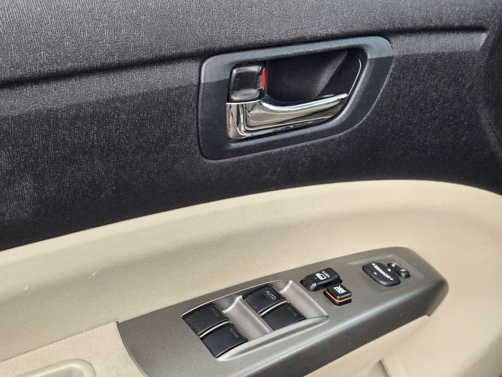 Used 2008 Beige Toyota Base image 18