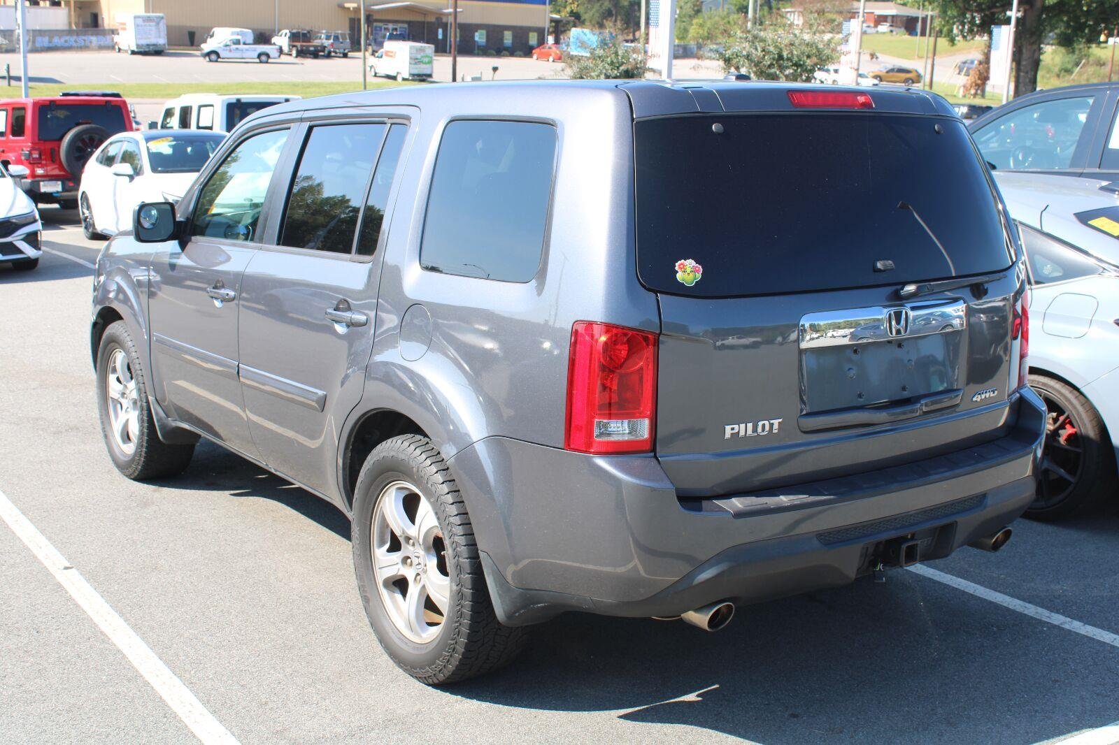 Used 2014 Modern Steel Metallic Honda EX-L image 6