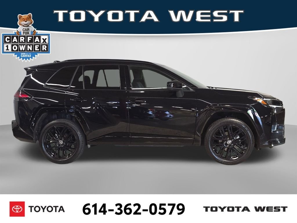 Used 2026  Toyota XSE image 4