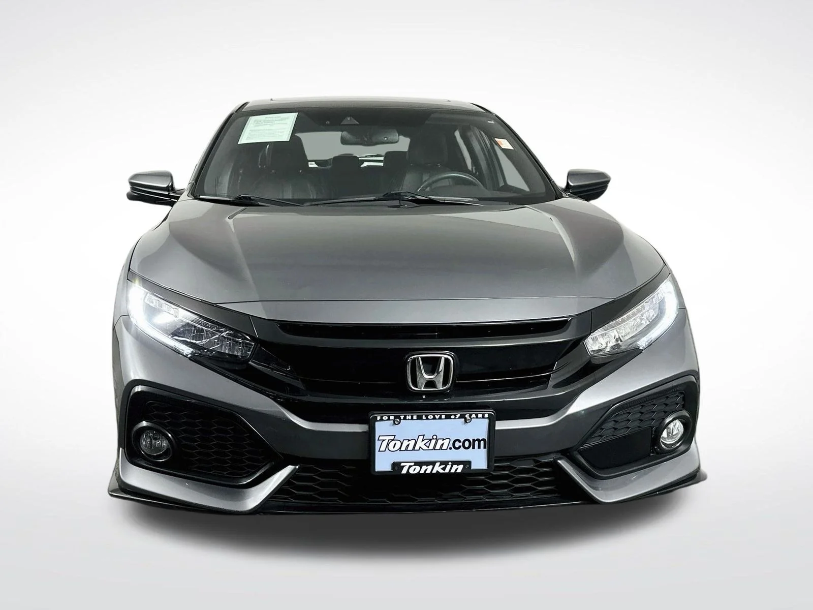 Used 2017 Polished Metal Metallic Honda Sport Touring image 2