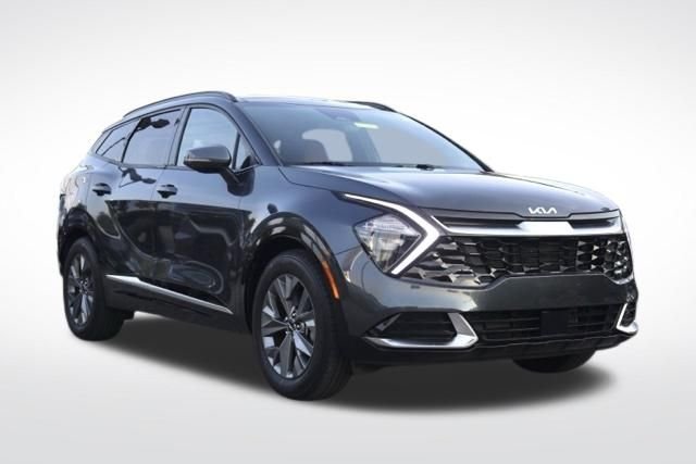 Used 2023 Gray Kia SX image 1