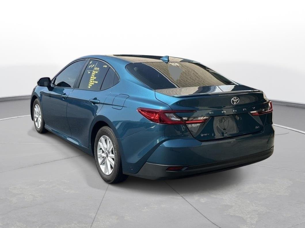 Used 2025 Ocean Gem Toyota LE image 8