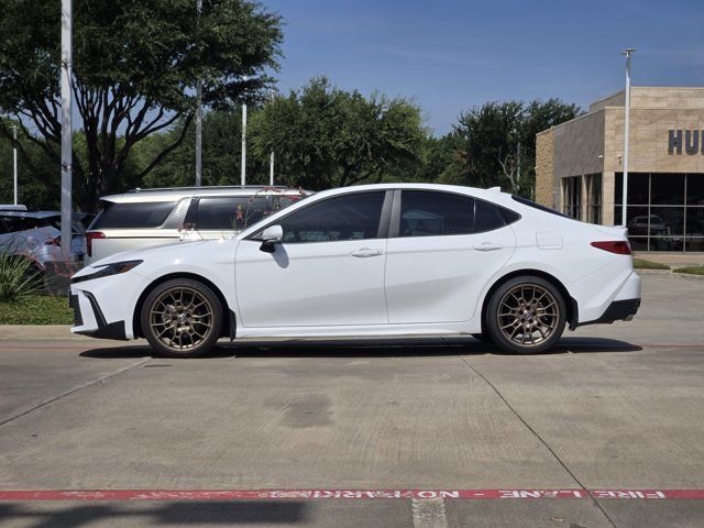 Used 2025 White Toyota SE image 4