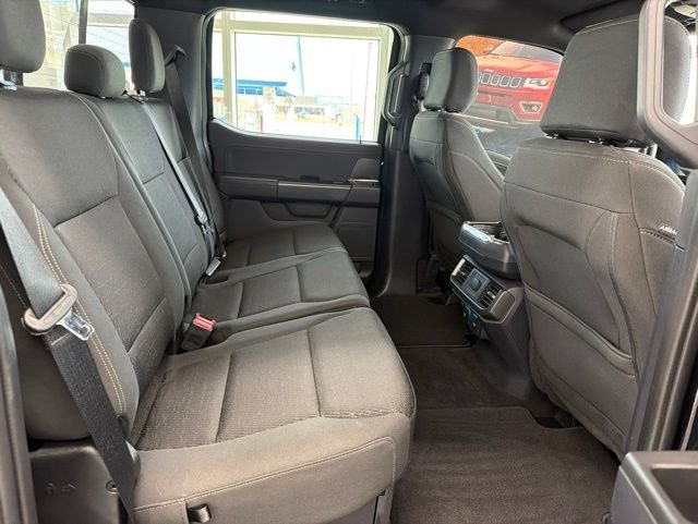 Used 2024 Black Ford XLT image 12