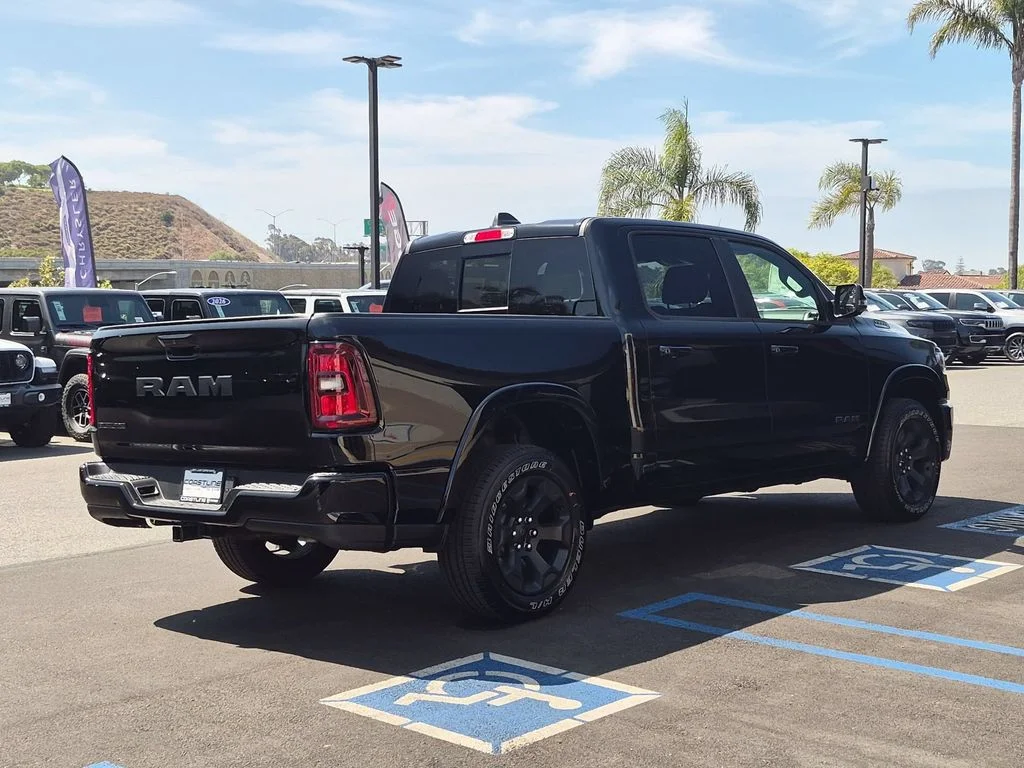 New 2026 Diamond Black Crystal Pearl-Coat Exterior Paint RAM Big Horn/Lone Star image 5