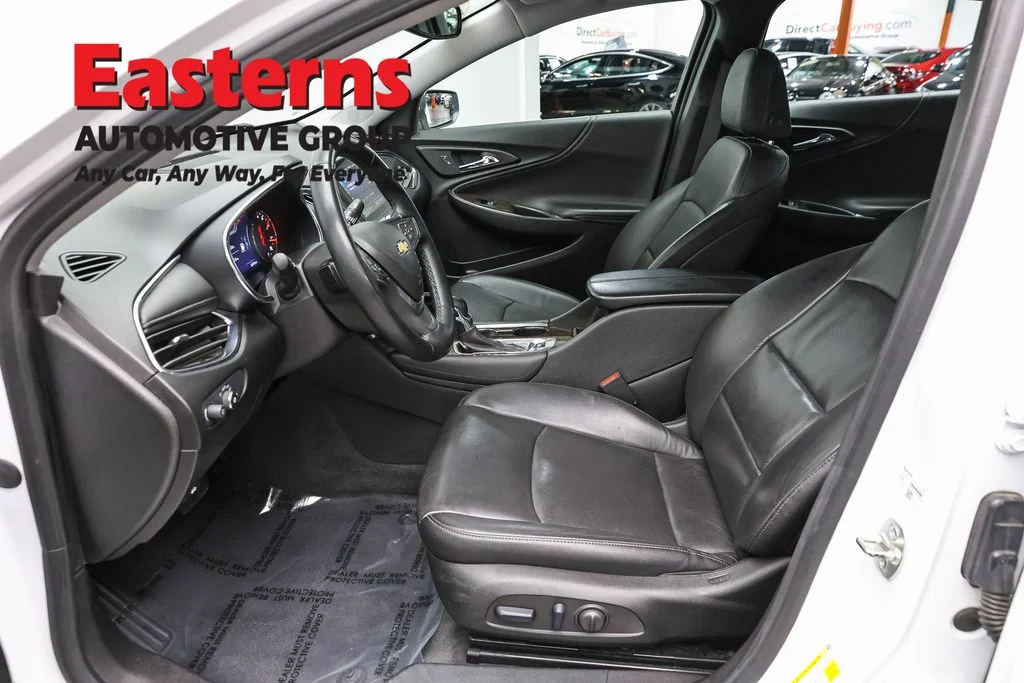 Used 2024 White Chevrolet LT image 14