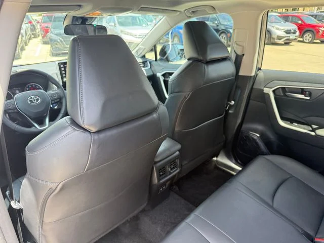 Certified Used 2021 BLUEPRINT Toyota XLE Premium image 29