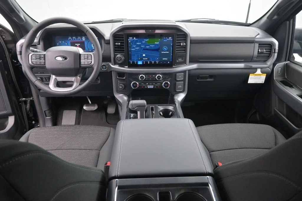 New 2026 Agate Black Metallic Ford XLT image 22