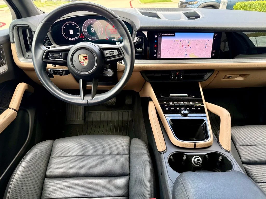 Used 2024 Carrara White Porsche Base image 6