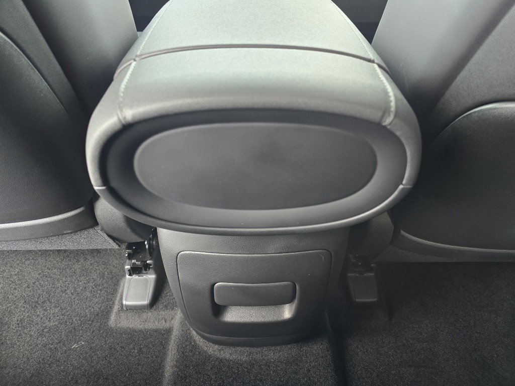 Certified Used 2026 Creamy White Pearl Hyundai SEL Premium 7P image 27