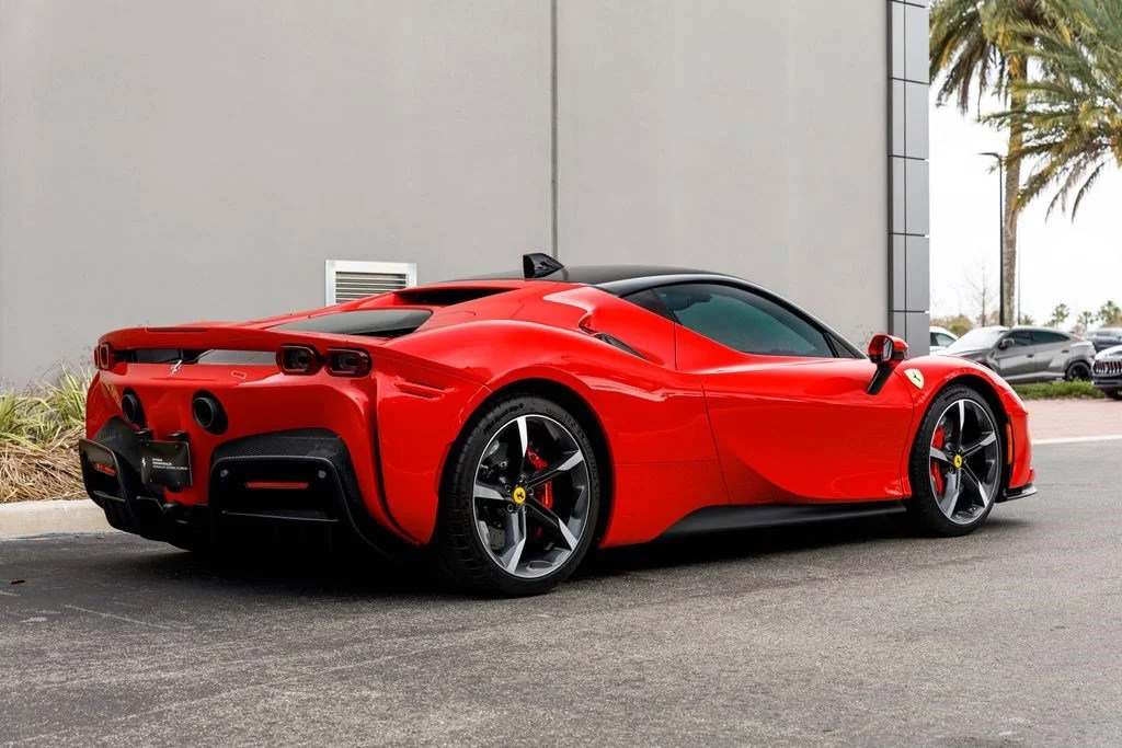Used 2021 Rosso Corsa Ferrari  image 20