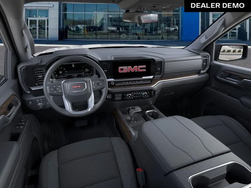 Used 2026  GMC Elevation image 15