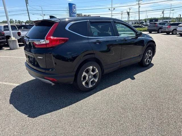 Used 2018 Crystal Black Pearl Honda EX-L image 22