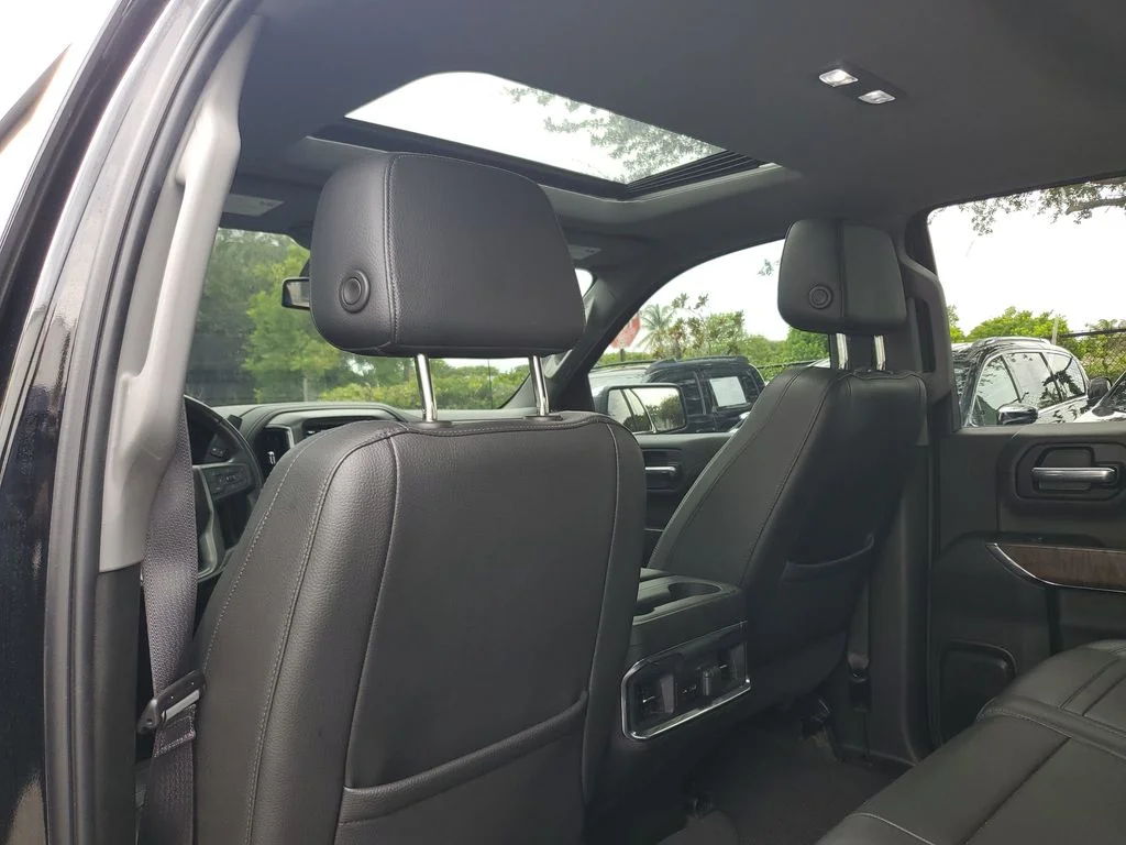 Used 2022 Black GMC Denali image 13