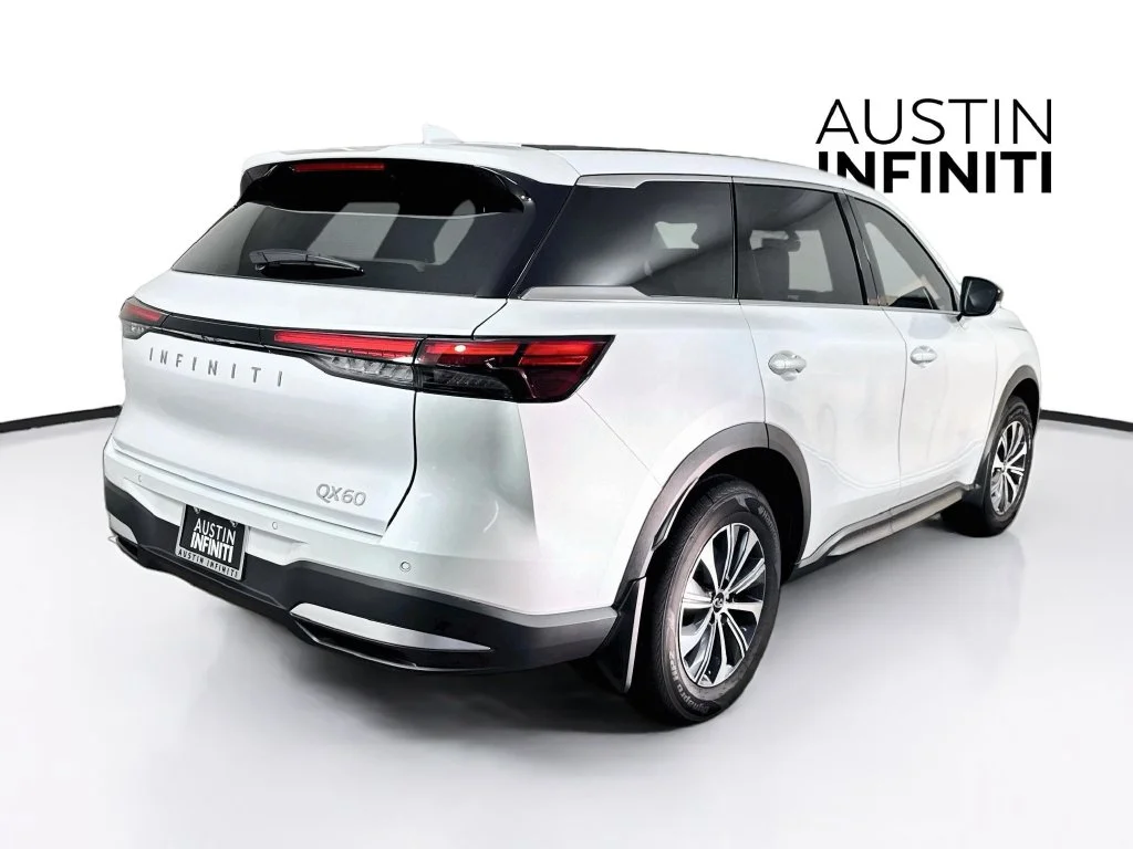 Certified Used 2027 White INFINITI PURE image 10