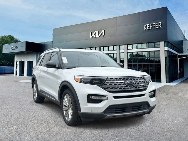 Used 2021 White Ford Limited image 2