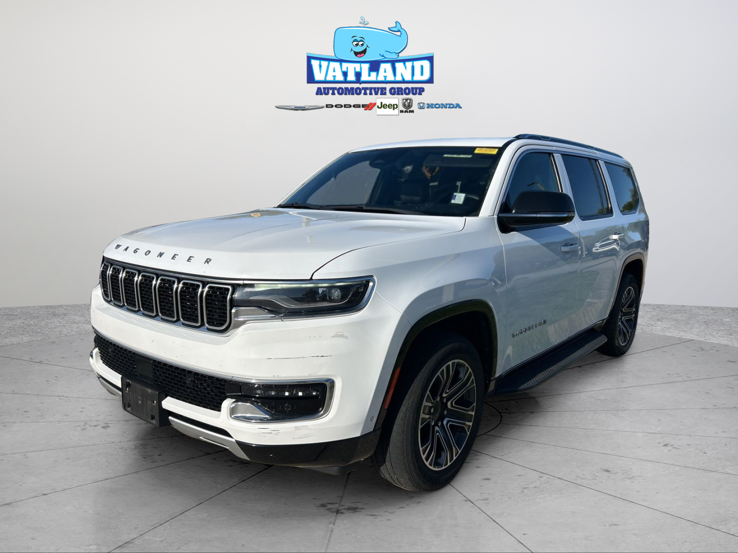 Used 2024 White Jeep Series II image 1