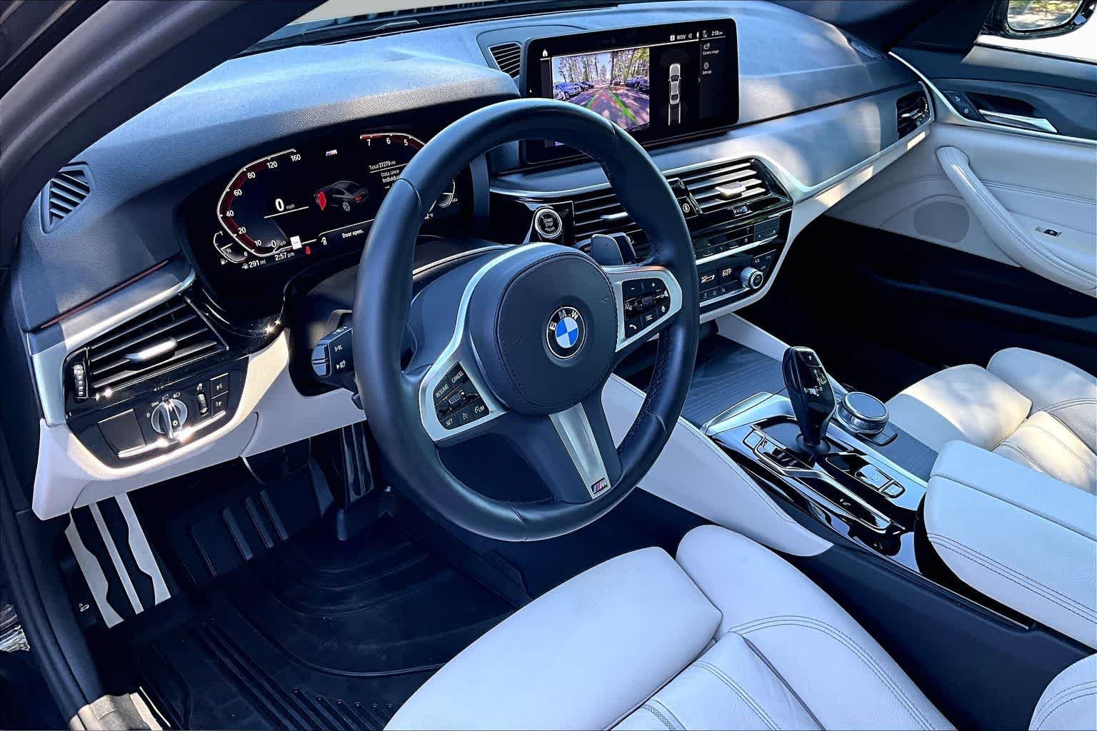 Used 2023 Carbon Black Metallic BMW 540i image 17