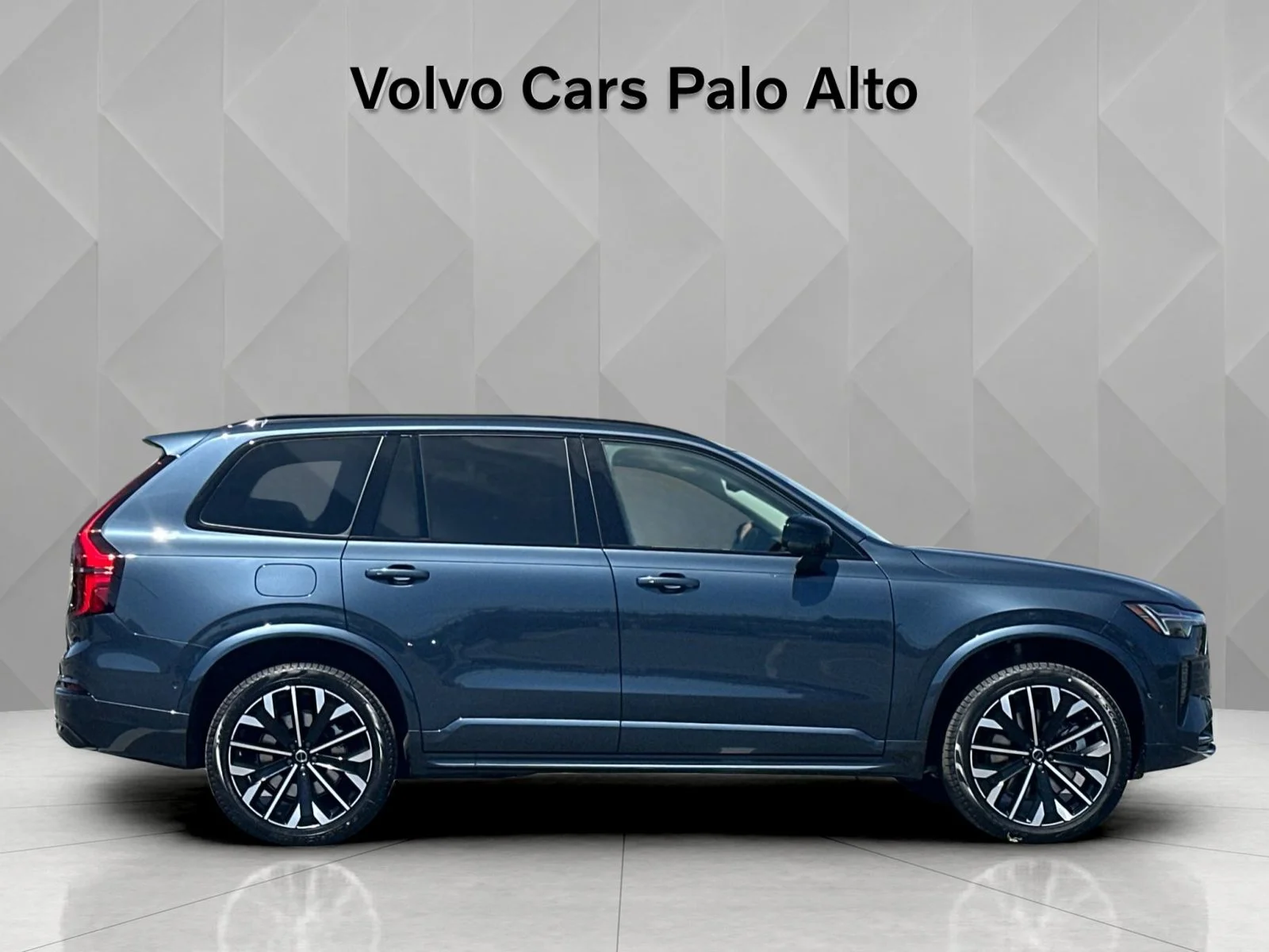 New 2026 Blue Volvo T8 Ultra image 10