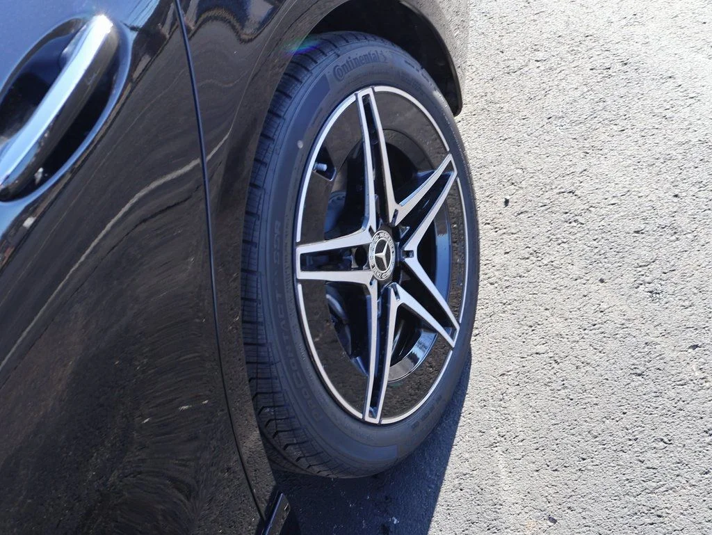Certified Used 2026 Obsidian Black Metallic Mercedes-Benz C 300 image 41