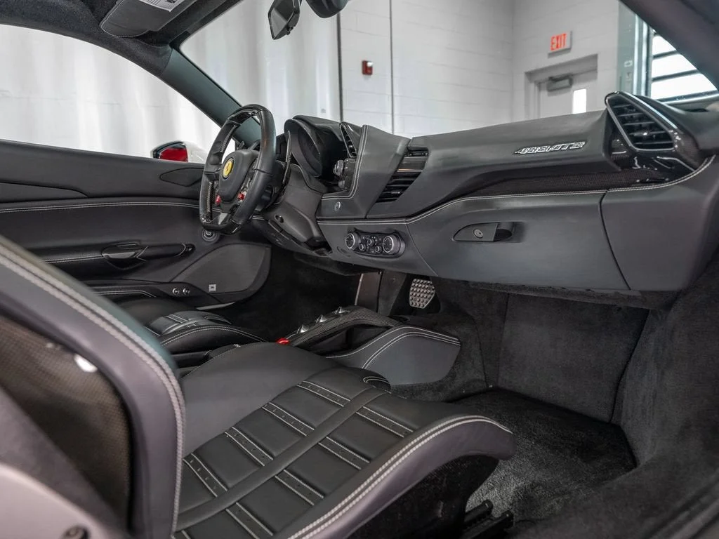 Used 2018 Bianco Avus Ferrari Base image 17