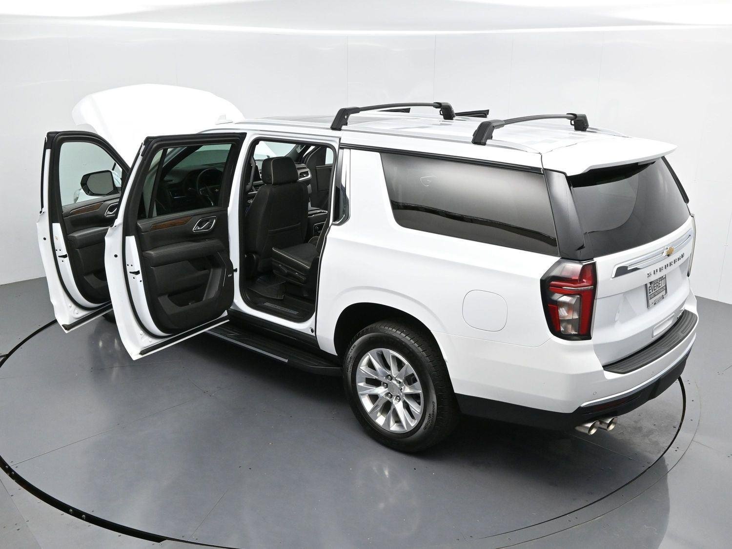 Used 2024 Summit White Chevrolet Premier image 41