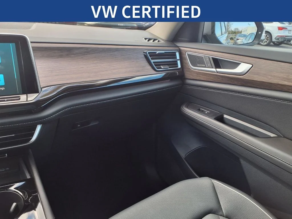 Certified Used 2025 Silver Mist Metallic Volkswagen 2.0T SEL Premium R-Line image 20
