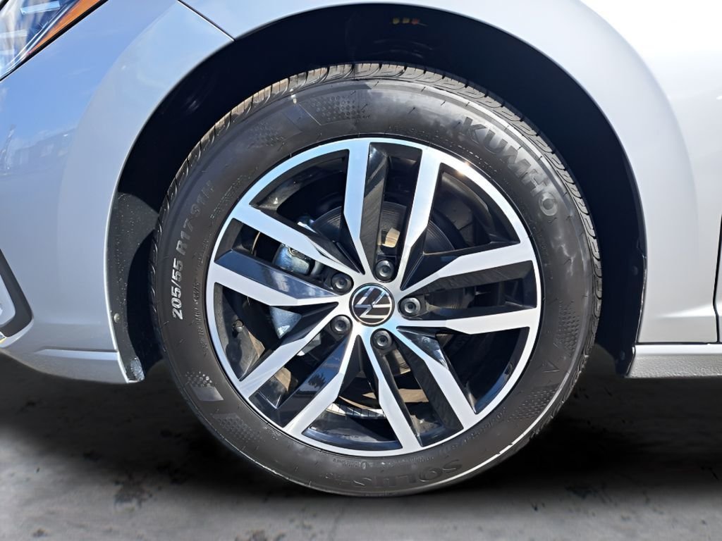 New 2026 Silver Volkswagen 1.5T SE image 29