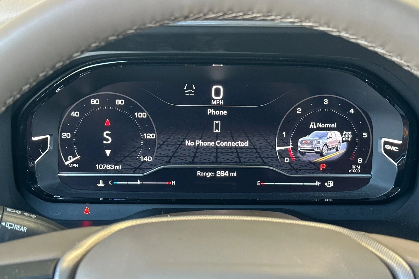 Used 2024 Onyx Black GMC Denali image 25