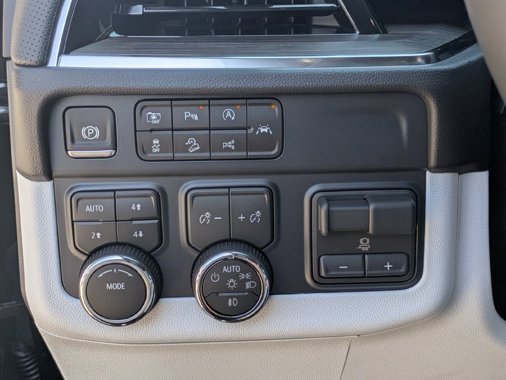 Used 2026 Black Chevrolet Premier image 14