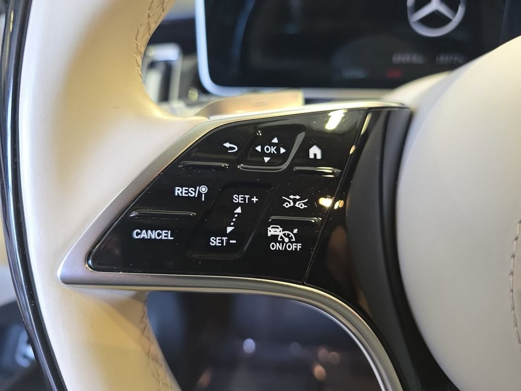Certified Used 2023 White Mercedes-Benz S 580 image 20