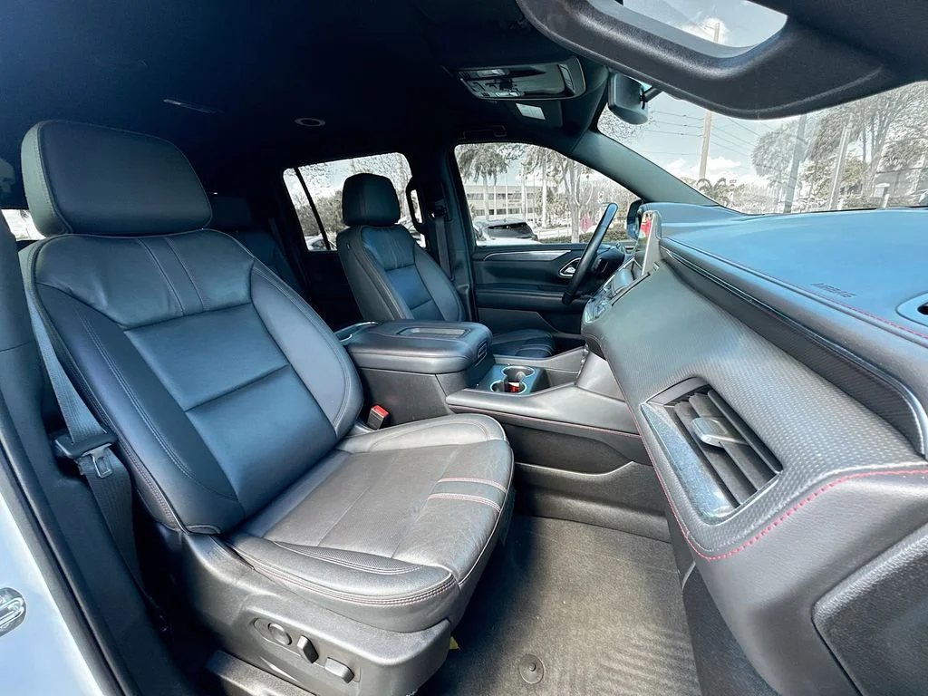 2022 Chevrolet Suburban RST - Photo 26