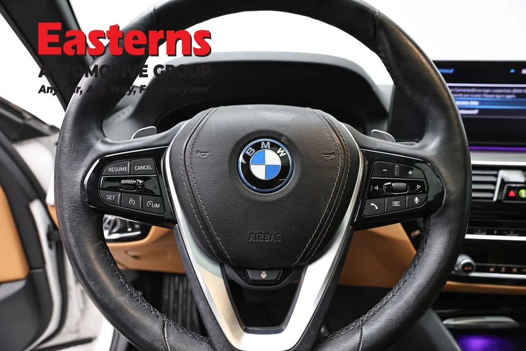 Used 2023 White BMW 530e iPerformance image 10
