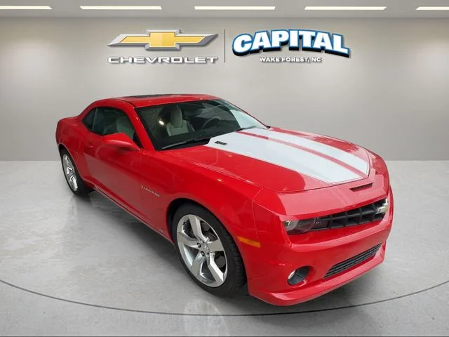 Used 2010 Red Chevrolet SS image 14