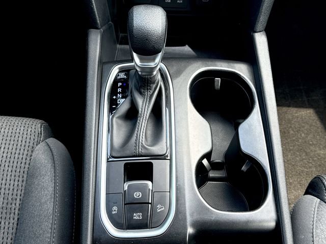 Used 2020 Blue Hyundai SE image 19