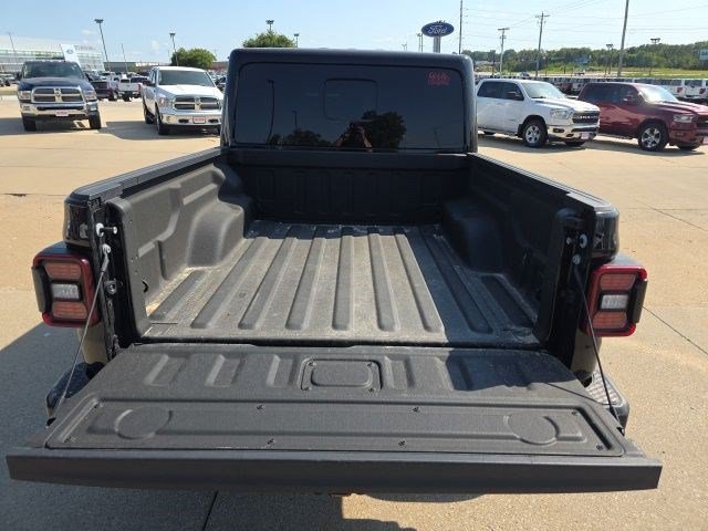 Certified Used 2023 Black Clearcoat Jeep High Altitude image 10