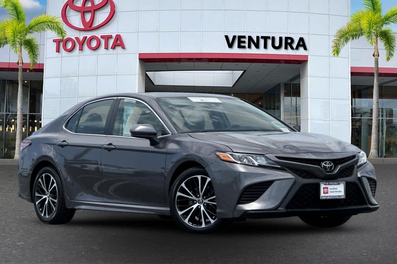 Certified Used 2019 Predawn Gray Mica Toyota SE image 2