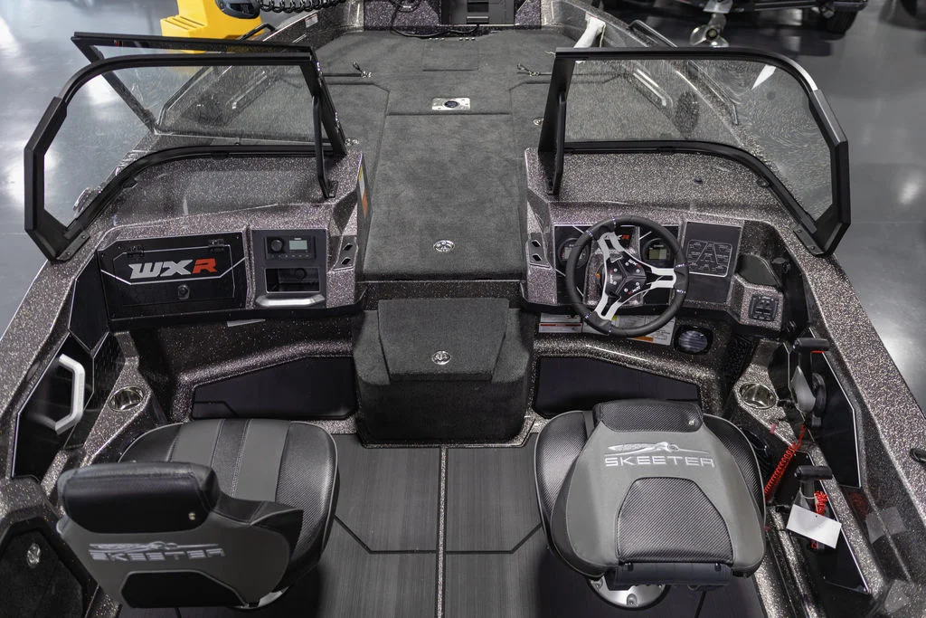 New 2026 Titanium Flake Skeeter  image 9