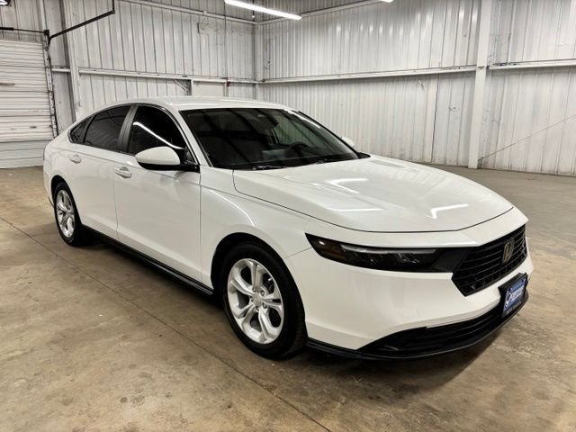Used 2024  Honda LX image 1