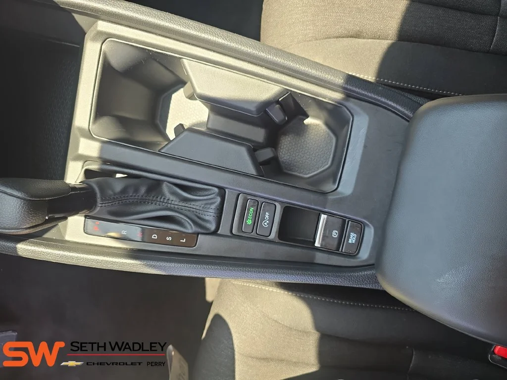 Used 2025 Black Honda SE image 25