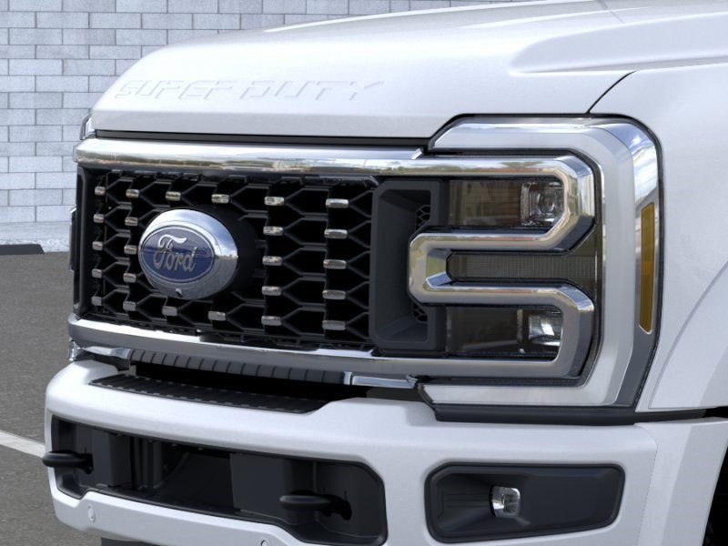 New 2026 Star White Metallic Tri-Coat Ford Platinum image 17